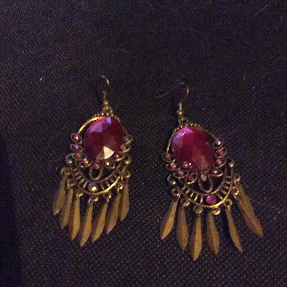 2" Vintage Gold Red gorgeous Boutique Eearrings